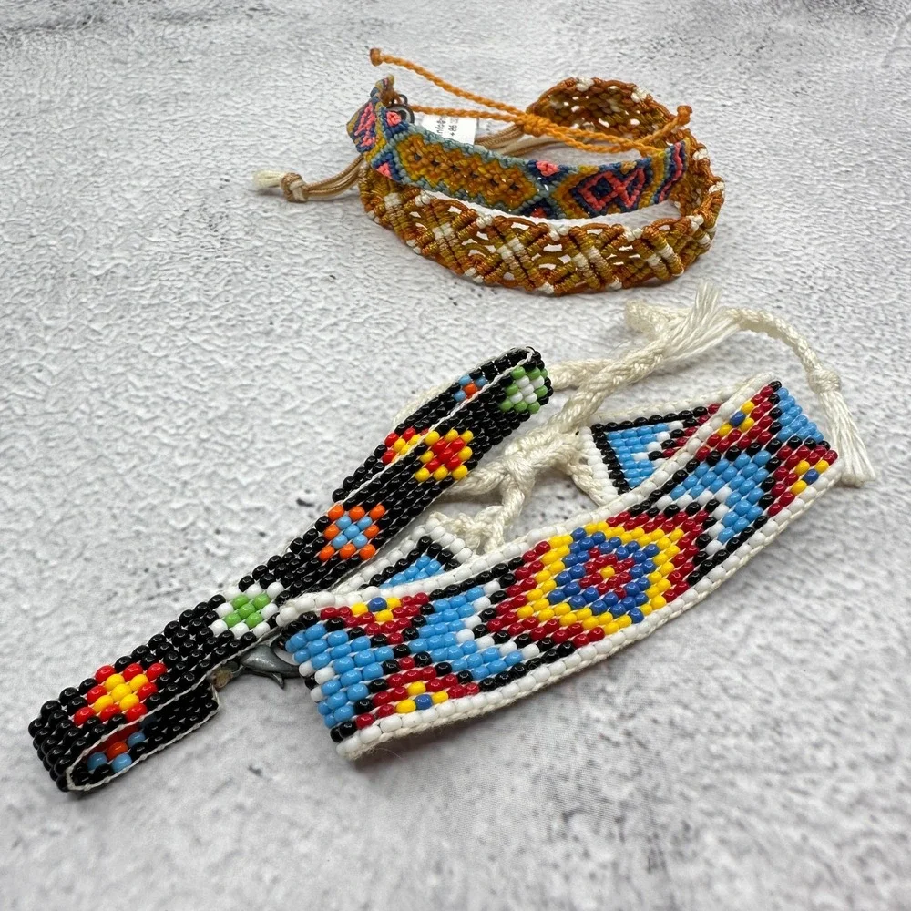 Pura Vida Mixed Lot 4 Bracelets Seed Bead Macrame Woven Boho Friendship Stack